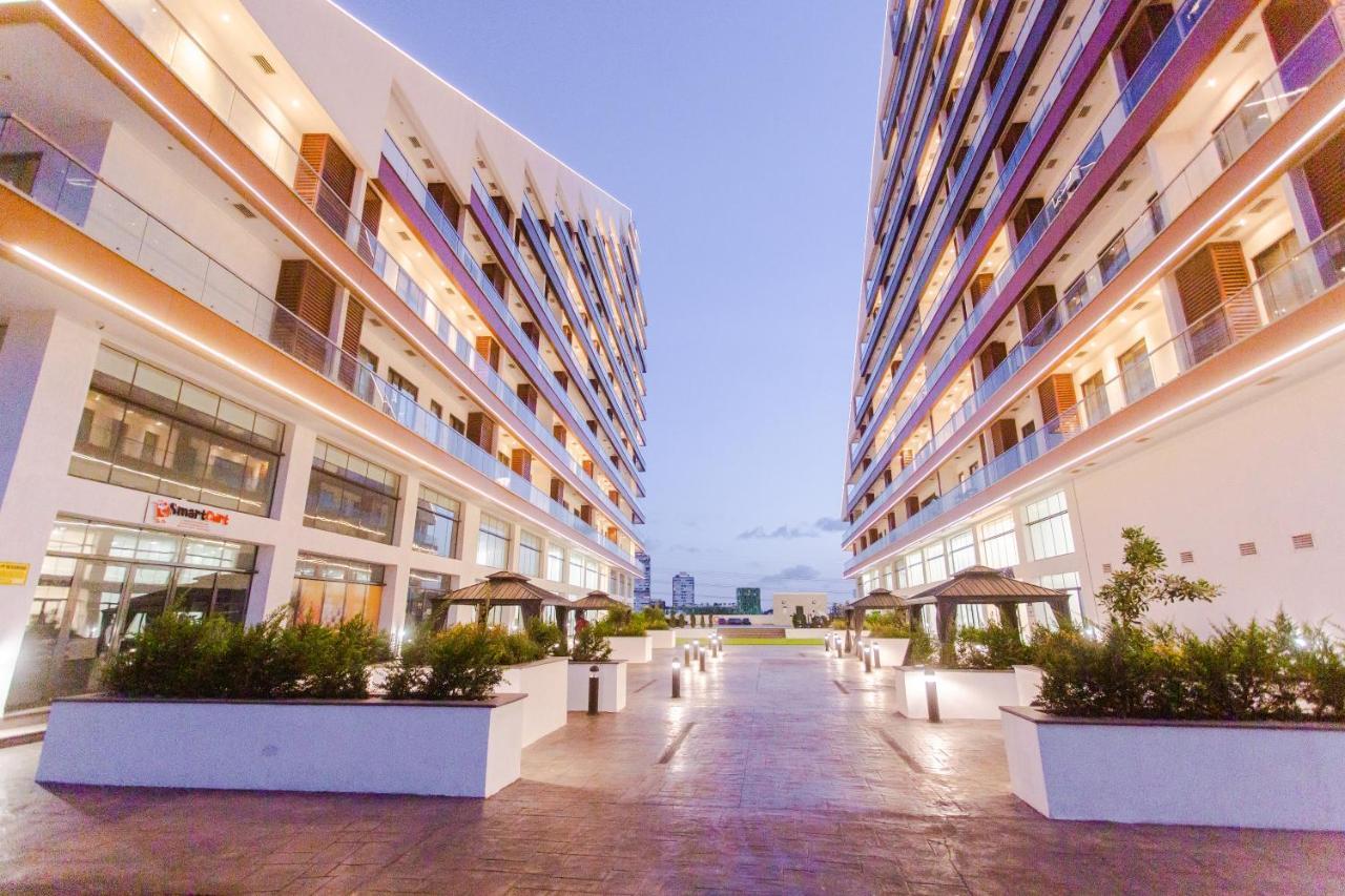 Accra Luxury Apartments @ The Signature Bagian luar foto