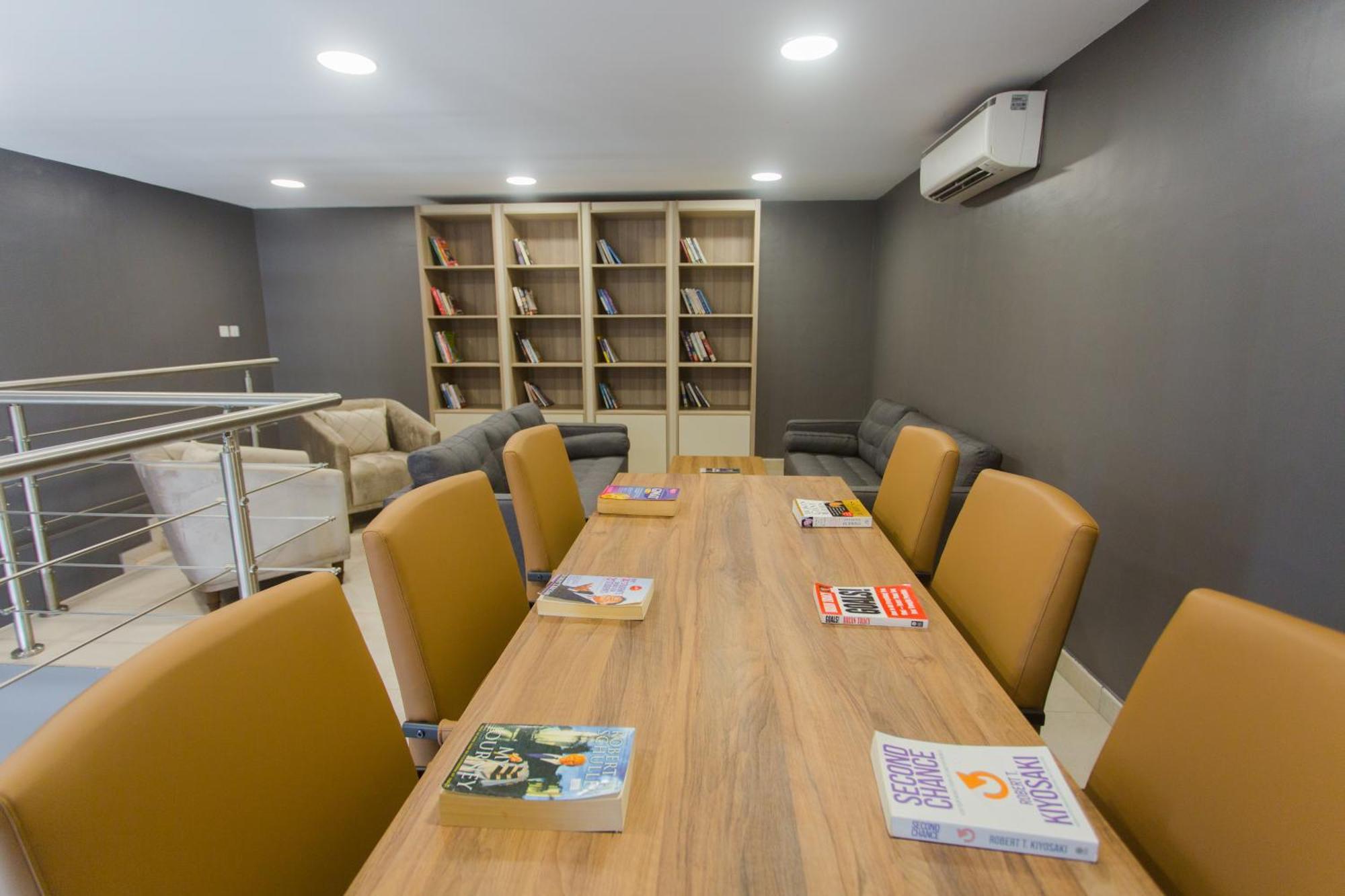 Accra Luxury Apartments @ The Signature Bagian luar foto
