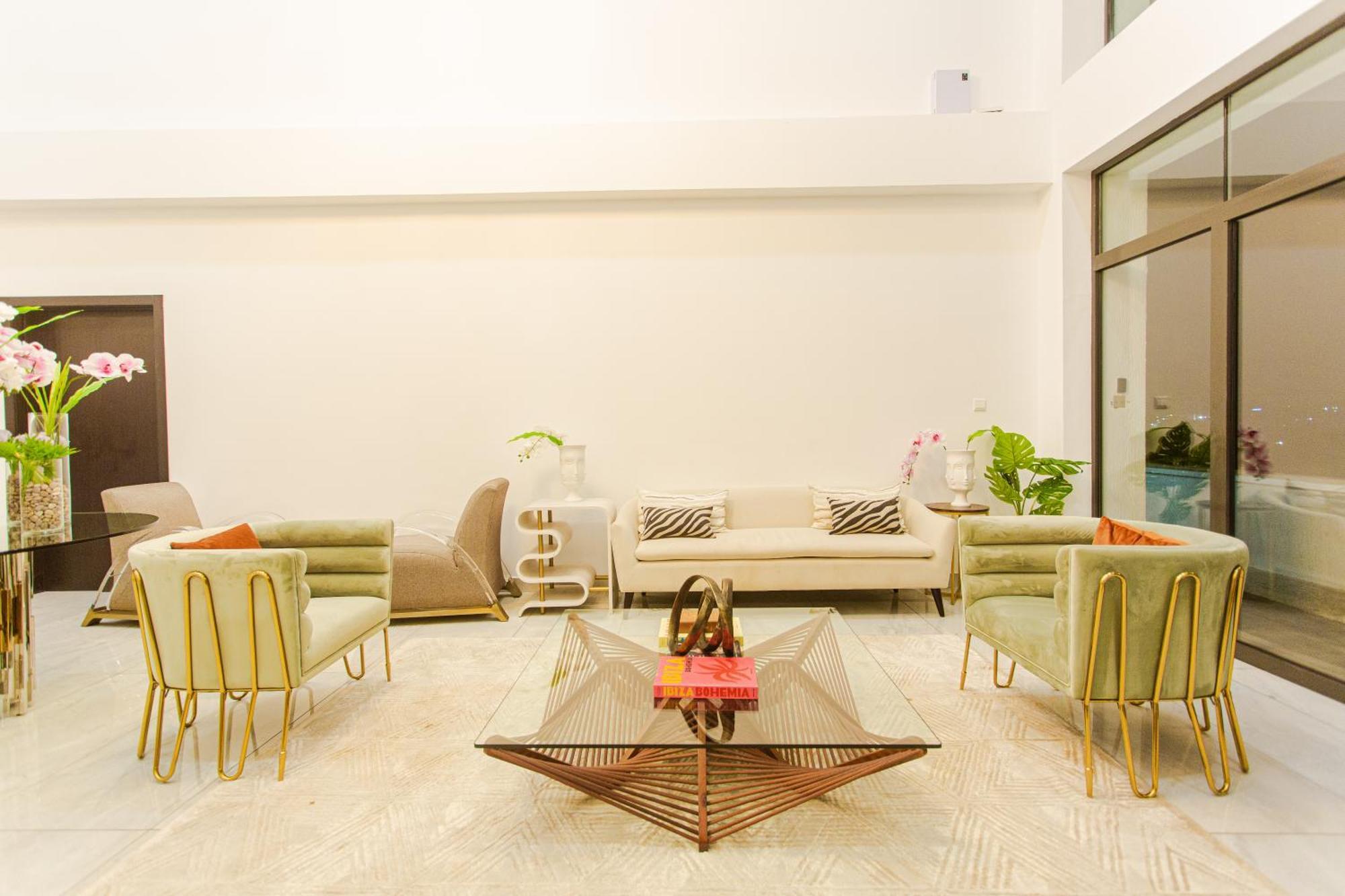 Accra Luxury Apartments @ The Signature Bagian luar foto